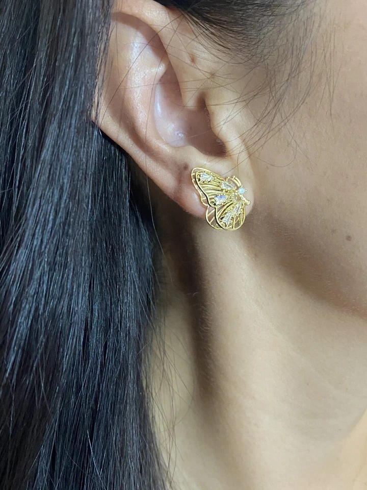 Серьги-клипсы с золотыми бабочками фианитами без прокола для женщин девочек - Изображение 4 из 4