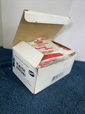 White Plastic Aprons BIB Don Approx. 100 24x42 Disposable White Waterproof