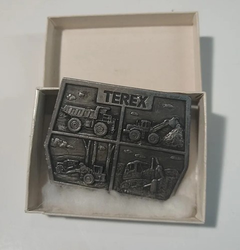 Vtg Terex GM Heavy Machinery Bulldozer Trencher Dump Truck Belt buckle - Picture 5 of 5