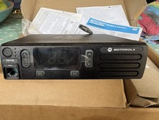 Motorola DM1400 UHF 403-470MHz Mobile Radio Analogue 16 Channels new but no mic