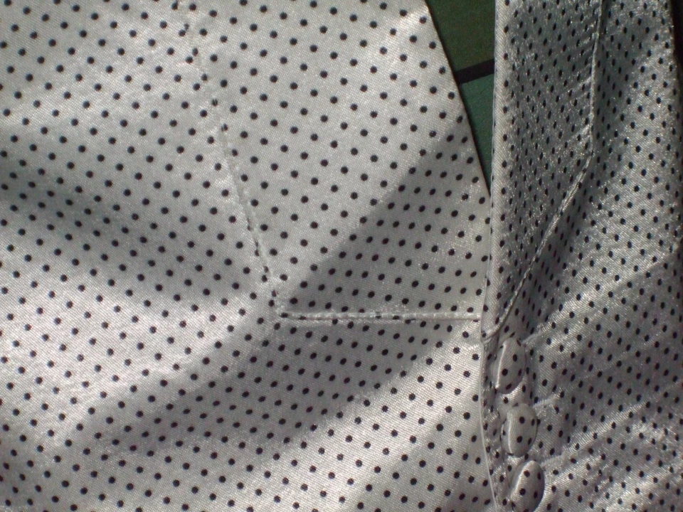 Vintage White Dotted Vest & Bow Tie Set - Lord West - Size M - Very Sharp ! - Image 4 of 4