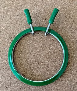 Vintage Embroidery Hoop 4" Pinch Tension Round Plastic Cross Stitch Squeeze