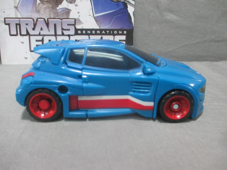Transformers Generations SKIDS Complete Thrilling 30 2014 Autobot - Image 4 of 4