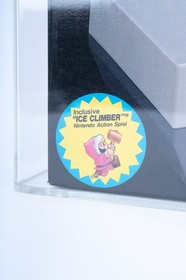 Nintendo NES Retro Gaming Pack (1986 VGA 80)  & The Legend of Zelda (VGA 85+)