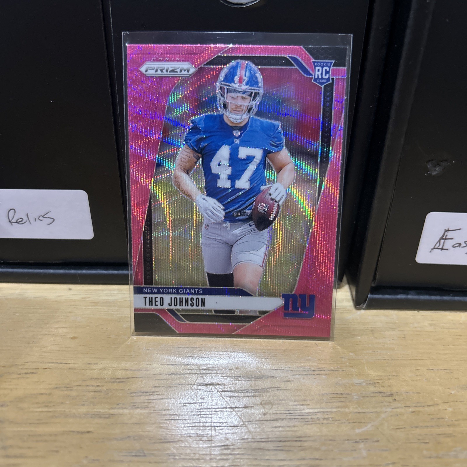 2024 Panini Prizm - Rookies Theo Johnson #390 Pink Wave Prizm (RC)