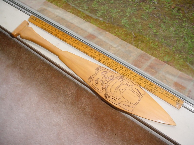 VINTAGE NORTHWEST COAST INDIAN CARVED PADDLE BEAVER TOTEM DESIGN 37 INCH