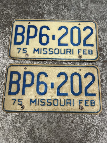 Vintage Feb 1975 Missouri License Plate Set Blue/White BP6-202 Matching Set