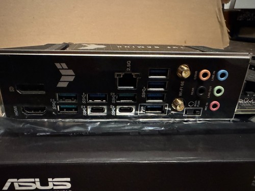 ASUS TUF GAMING X670E-PLUS Socket AM5 ATX Gaming Motherboard - Picture 11 of 15