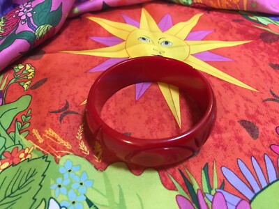 Bakelit Armreif Bracelet ROT Ornamente   1950er USA   Eye Candy New York City