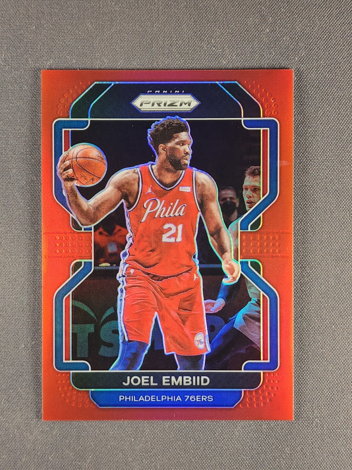 2021-22 Panini Prizm #176 Joel Embiid /299 Red Philadelphia 76ers MVP