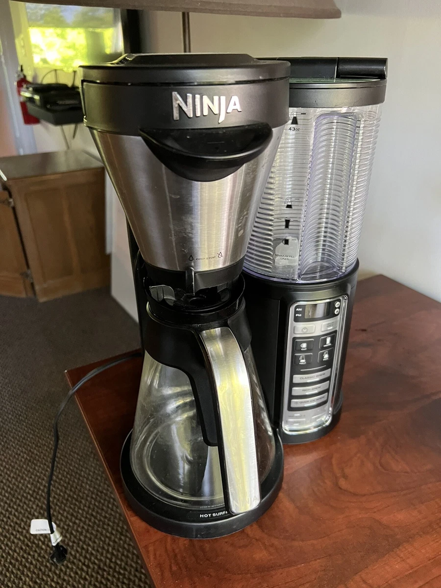 Ninja Coffee Maker CF020 Specialty Auto IQ Glass Carafe Black