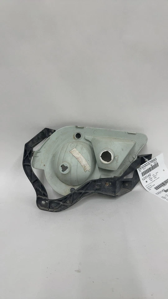 Chevrolet Avalanche 1500 2002-06 conducción antiniebla (montado en parachoques) Foto 2 de 4