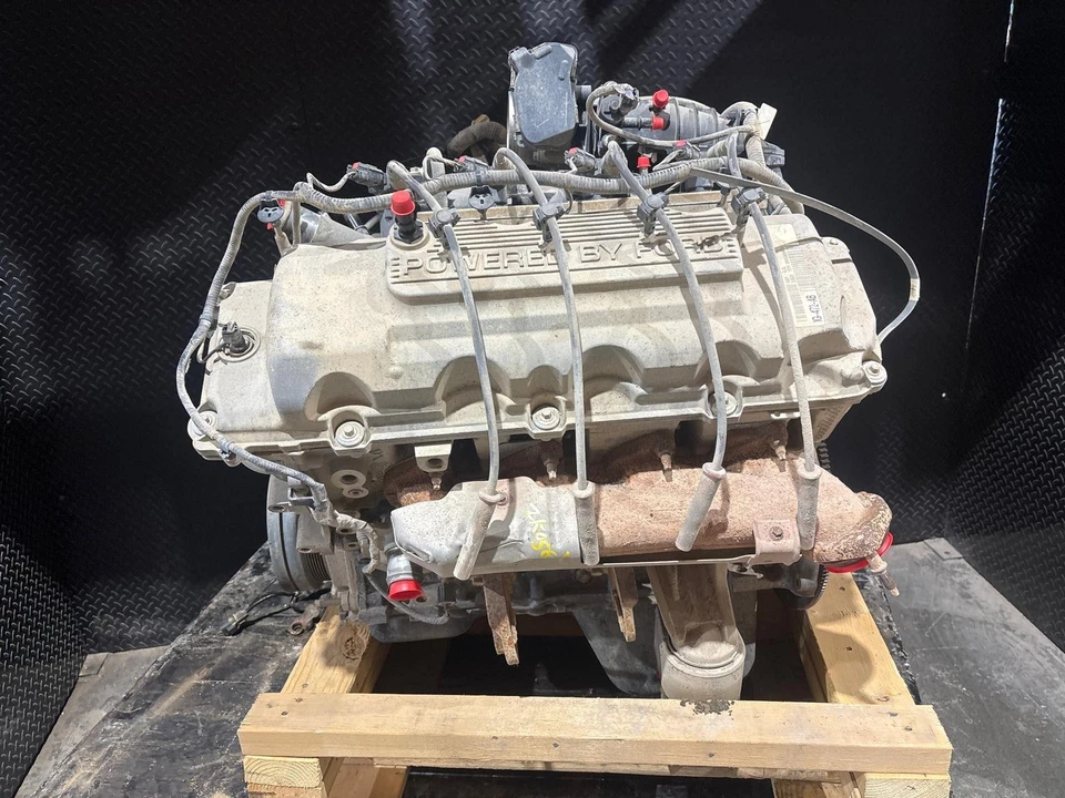 2011 - 2016 Ford F350SD 6.2L EFI V-8 Engine 194K (VIN 6 8th digit) Foto 4 de 4