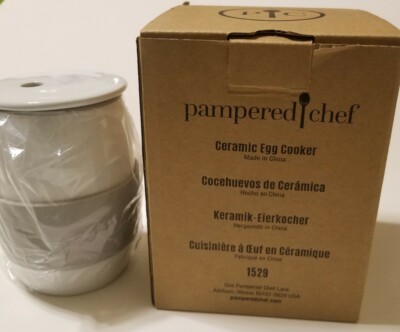 New In Box Pampered Chef Ceramic Egg Cooker #1529 