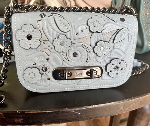 Coach Swagger 20 With Tea Rose Tooling In Sky Blue Leather - Picture 1 of 8