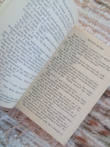 1960 Hit Parade Of Short Stories from Scholastic Magazines, 6th Print, Teen Age - Picture 8 of 12
