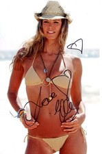 ACTRESS Elle Macpherson autograph, IP signed photo
