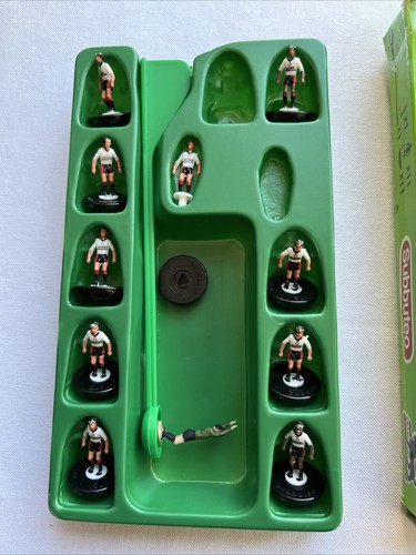Subbuteo Hasbro Premier League Team - Manchester United 2nd - 63137 - 第 5/9 張圖片