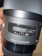 Sigma 35mm f/1.4 DG Lens Auto  Manual Focus 67mm Filter Size