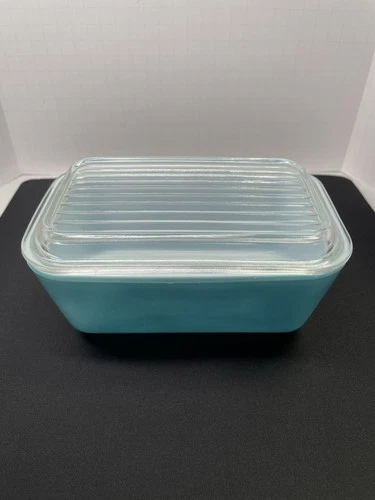 Vintage Pyrex Blue Refrigerator 1.5 Pt Dish 502-B & Ribbed Clear Glass Lid 502C
