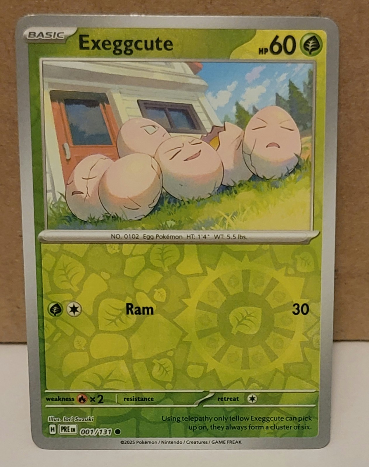 Pokémon TCG Card - 001/131 Exeggcute - Prismatic Evolutions Reverse Holofoil NM
