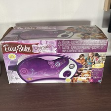 Hasbro Easy-Bake Ultimate Oven Purple Electri...