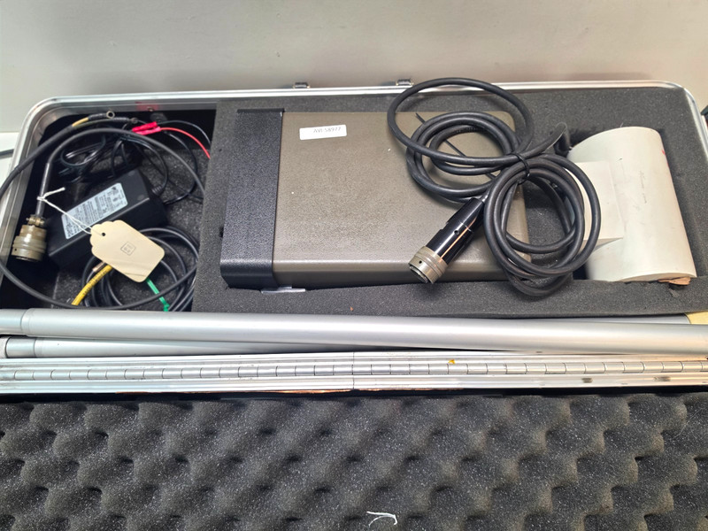 EG&G G-856AX Portable Proton Magnetometer w/ Probe, Cable, Control & Case