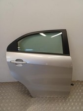 Porte arrière et accessoires Kia RIO