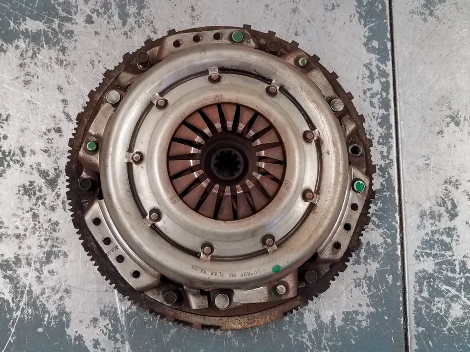 2006 Jeep Wrangler TJ Rubicon 4x4 4.0L OEM Clutch / Flywheel #1793 M2 - Image 2 of 4