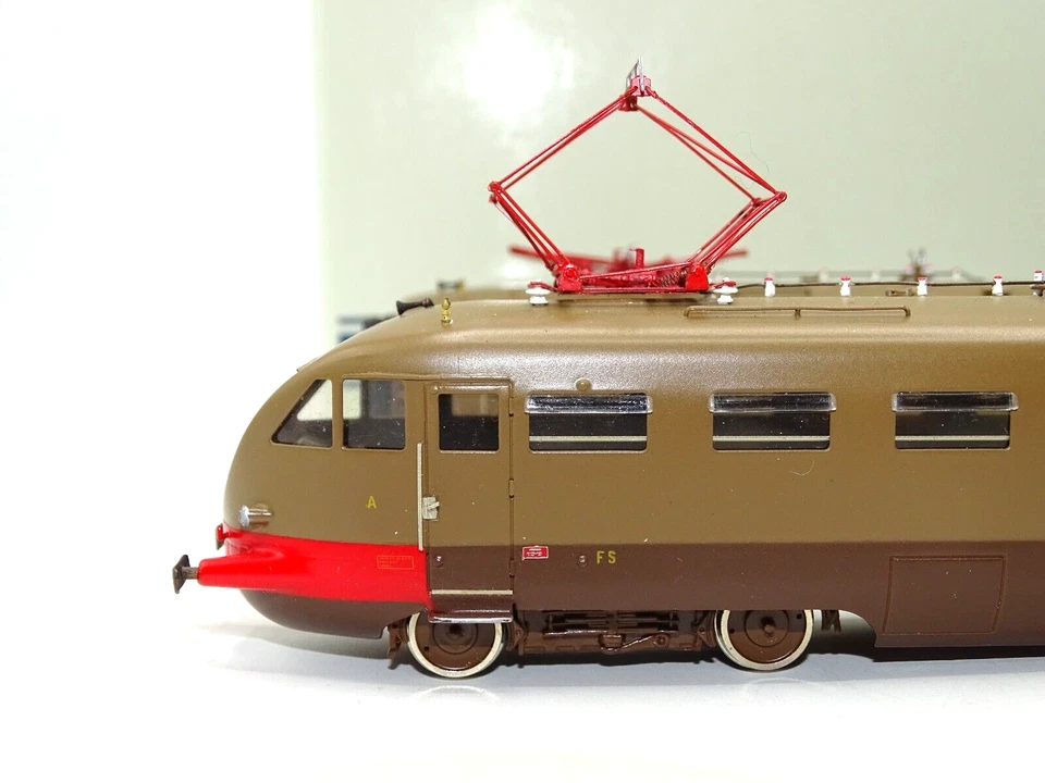 GT Modelli HF  ottone coppia Automotrici elettriche ALe 790+Ale 880 Savigliano - Immagine 4 di 4