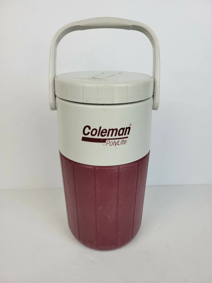 Vintage COLEMAN POLYLITE 1/2 Gallon Water Cooler Jug 5590 Red