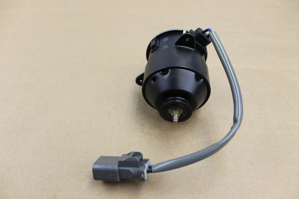 New OEM Honda Engine Radiator Cooling Fan Motor for 1998-1999 Acura CL 2.3L - Image 4 of 4