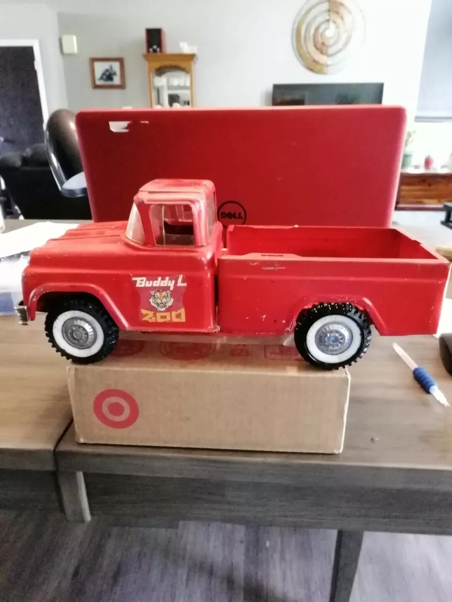 Awesome Original Vintage 1960s Buddy L Zoo Pick Toy Truck