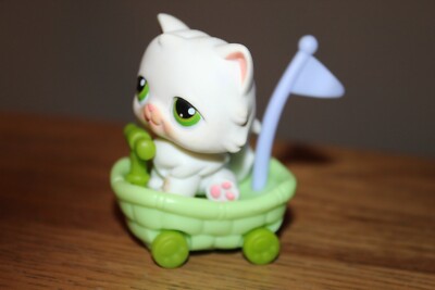 Littlest Pet Shop City Rides Lab & Duckling Dune Buggy - Playset With Pet Figures For Kids