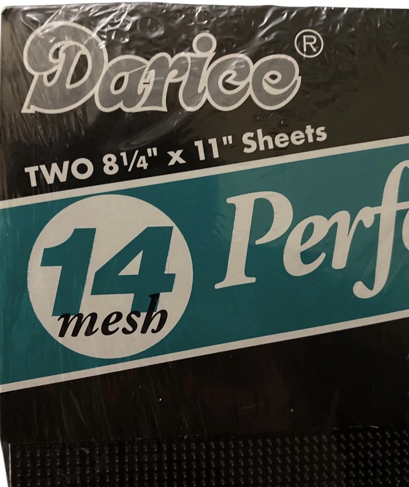 Darice 14 Malla Plástico Perforado Negro 8.25" x 11" 2 Hojas Foto 4 de 4