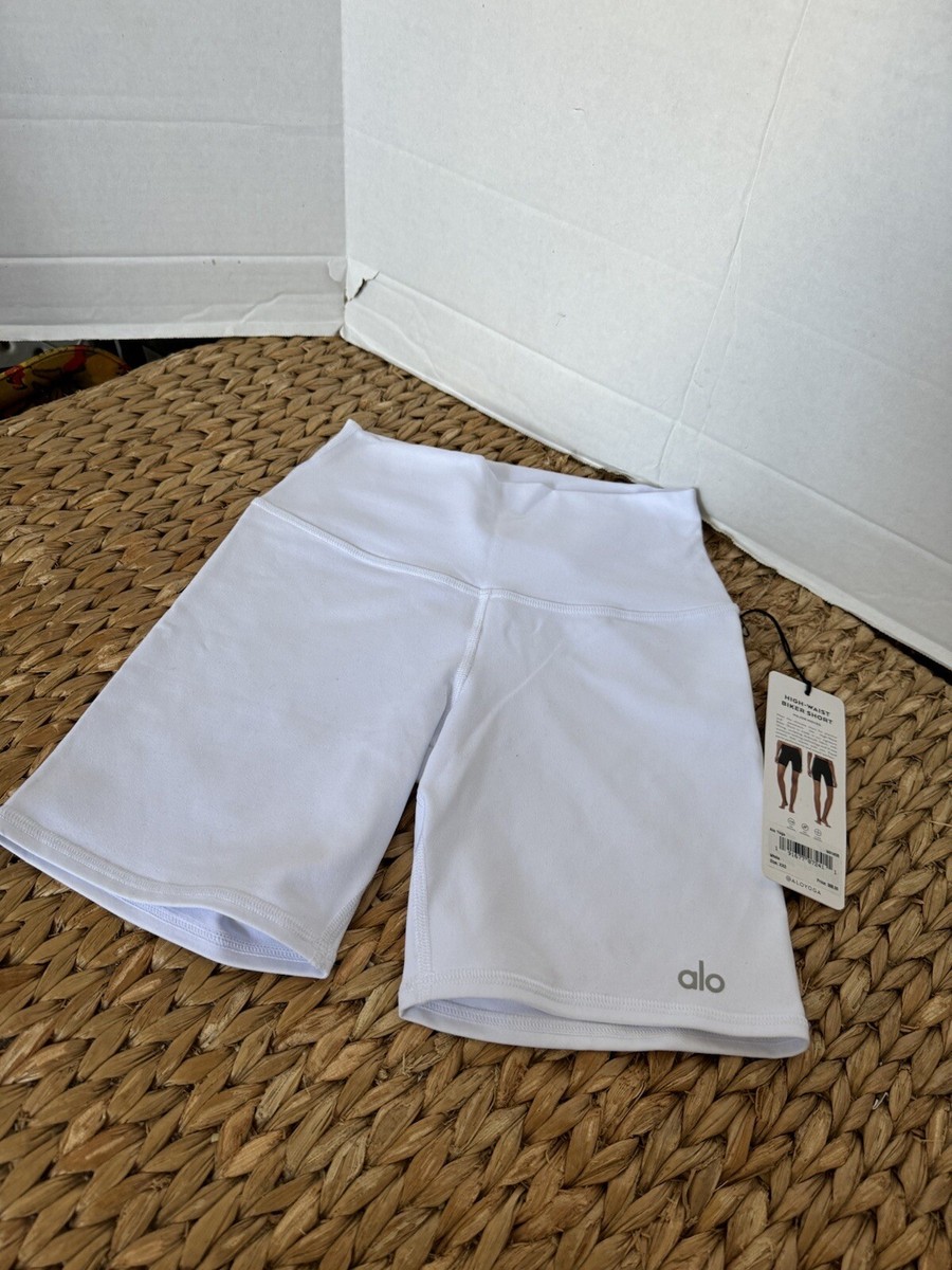 Alo Yoga Women's High-Waist Biker Short 6” White New With