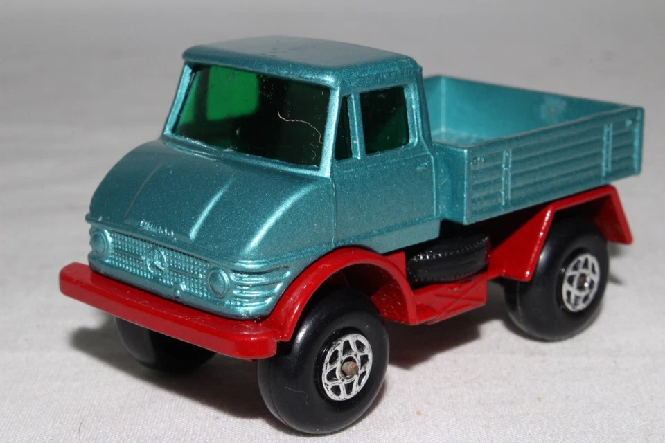 MATCHBOX SUPERFAST #49 MERCEDES UNIMOG, EXCELLENT, BOXED W/ BLISTERPACK - Image 4 of 4