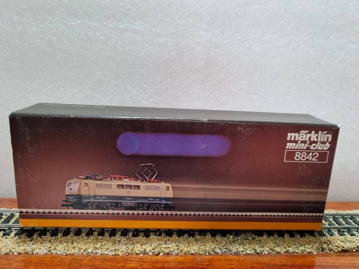 Vintage Marklin Mini-Club 8842 German Z Scale Electric Locomotive