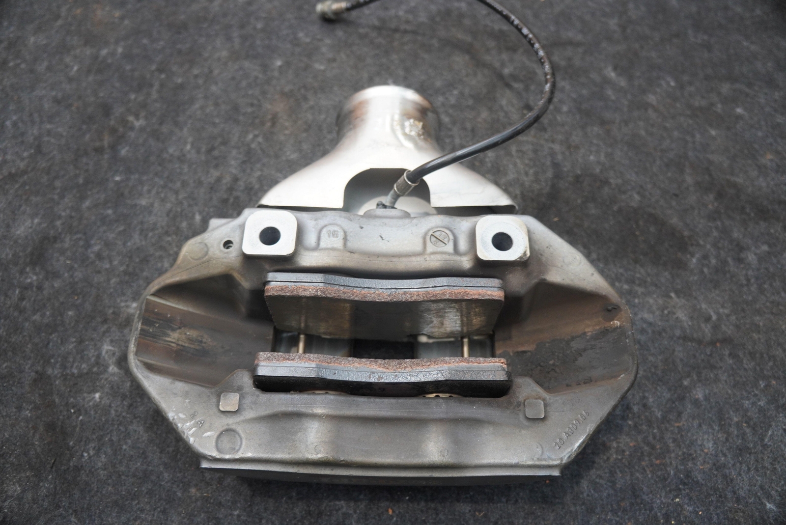 Rear Right Brake Caliper 267121 OEM Ferrari 488 Challenge 2018