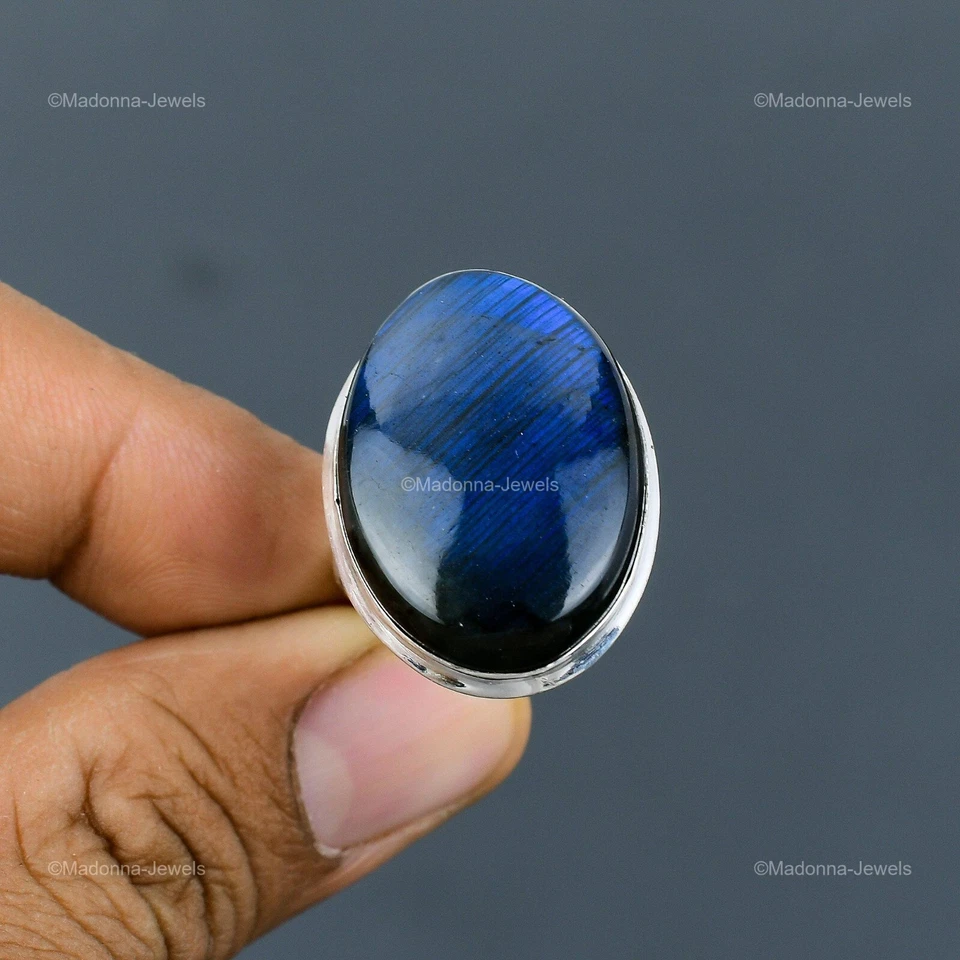 Venta de San Valentín Ovalado Piedra Labradorita Artesanal Esposa Anillo Plata de Ley 925 Foto 3 de 4