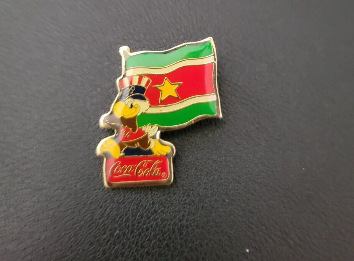 Pin Vintage Coca-Cola JO 1980 Argentine – Sam L’aigle En Super état