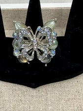 Butterfly Ring GLOWS Gorgeous Statement Piece Adjustable Stunning Gemstones