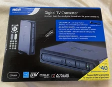 RCA DTA809 DTV Digital TV Converter Box new in box w/remote & inserts