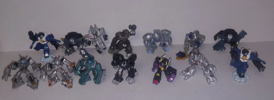 Lote de 14 figuras Transformers Robot Heroes Hasbro 2006 Autobots Decepticons  Foto 2 de 4
