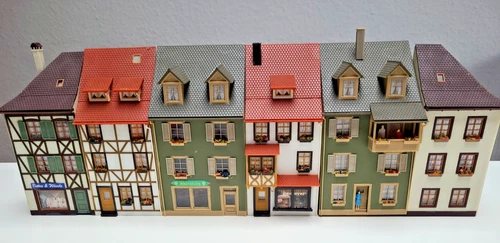 Faller H0 130430 relief houses 6 pieces half-timbered shop end house balcony dormer light