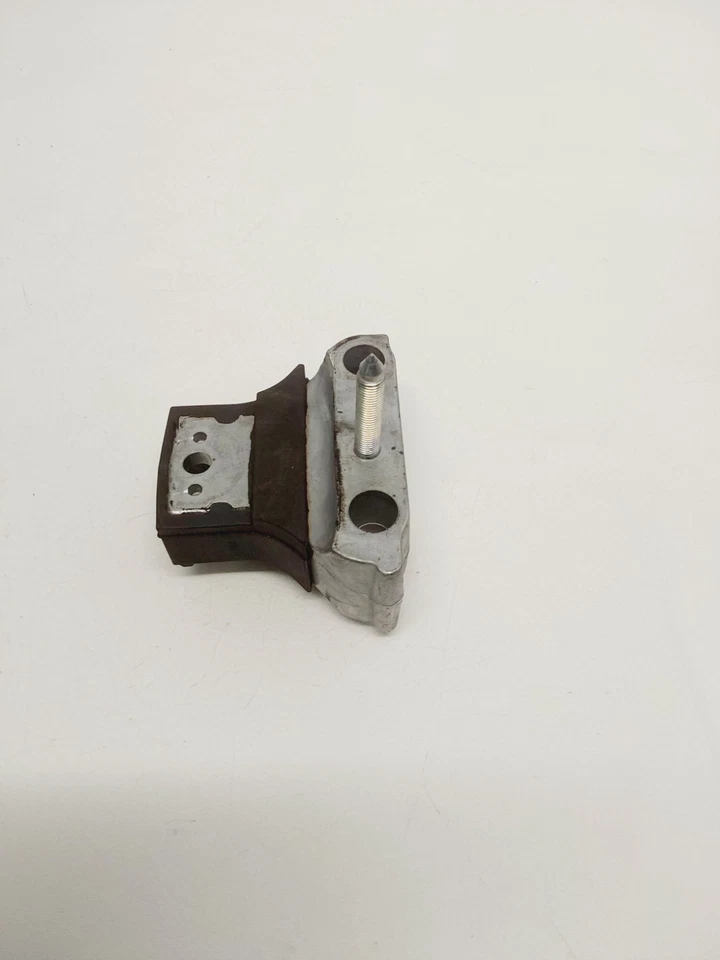 2008-Toyota Scion XB Front Right Side Engine Mount OEM - Image 3 of 4