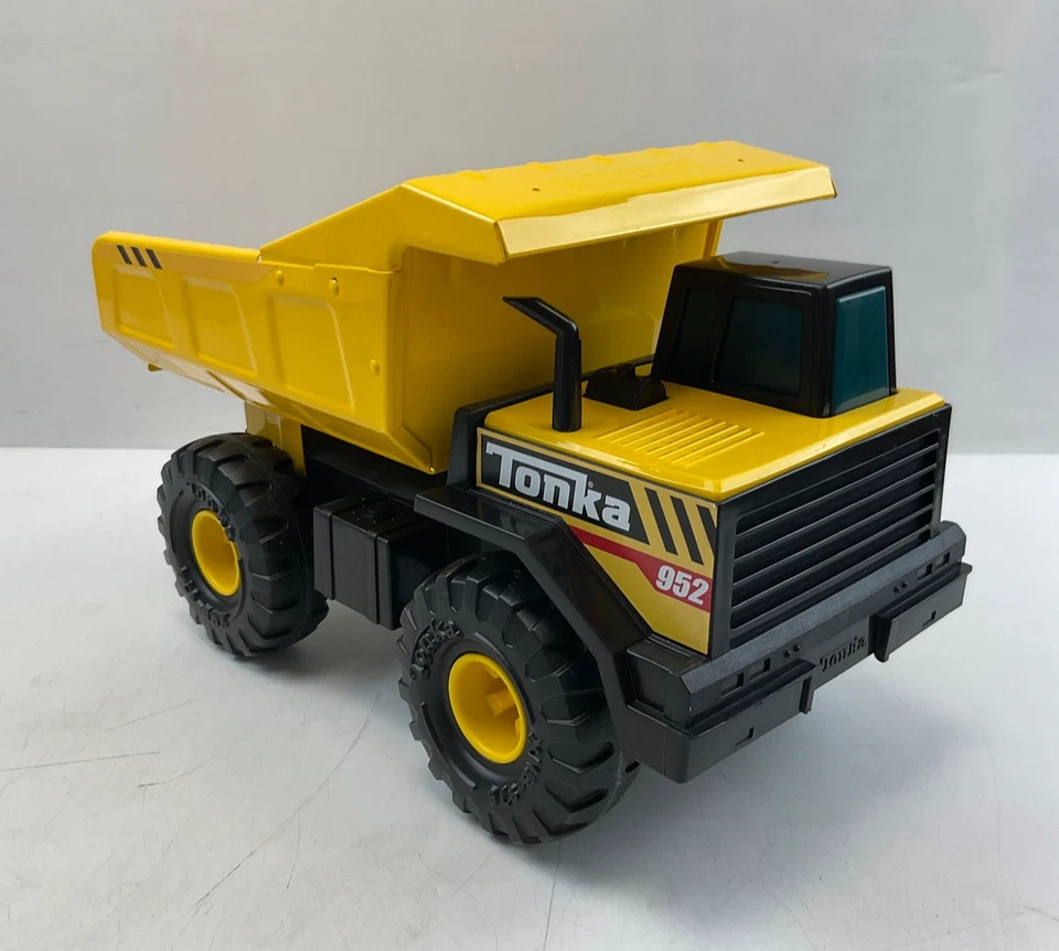 Camión de volteo Tonka 952 clásico amarillo vehículo de juguete para niños Foto 2 de 4