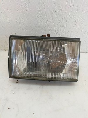 Isuzu Trooper 1991 Vorne links Scheinwerfer HE371L1 KEG15540