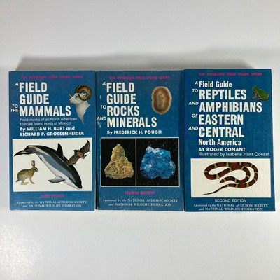 Lot of 3 Peterson Field Guide Books Retiles Amphibians Rock Minerals Mammals