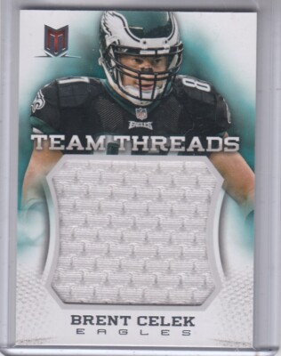 BRENT CELEK 2013 Panini Momentum Team Threads Jersey #2 26/49 Eagles